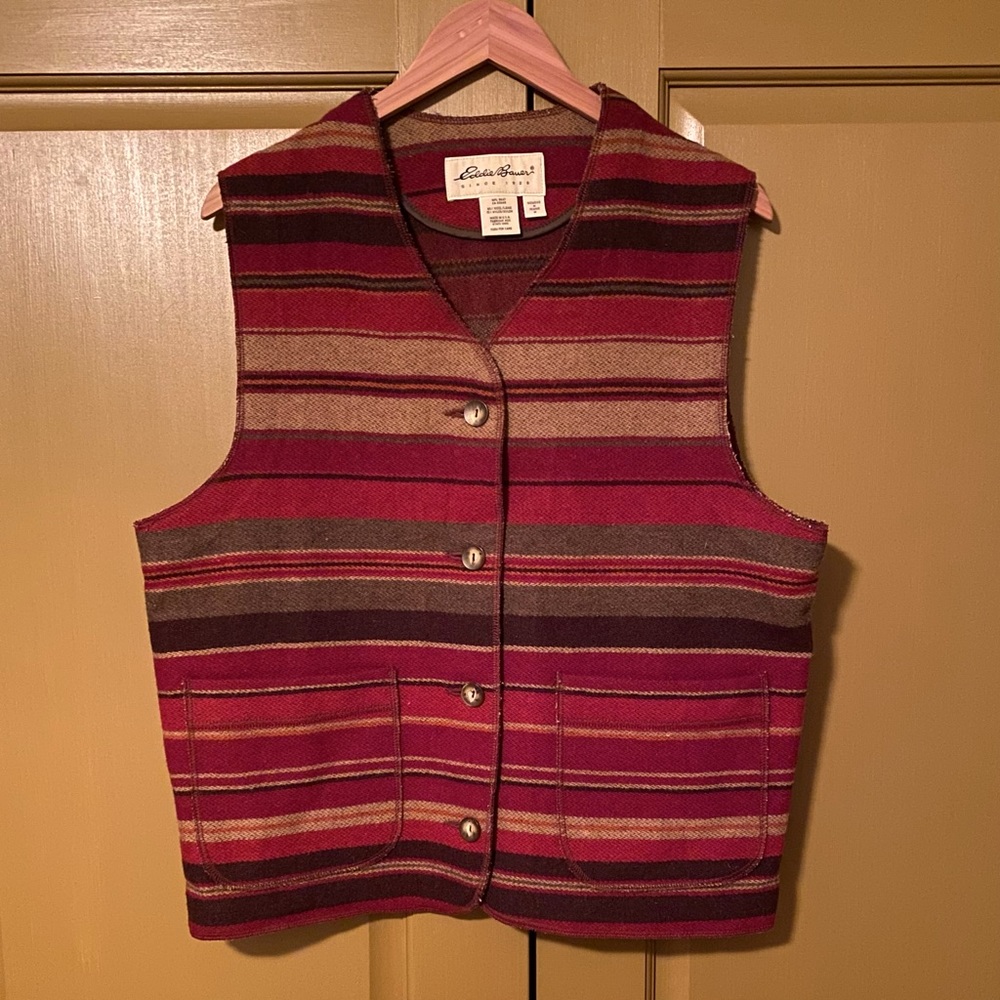 Eddie Bauer Vintage Wool Vest — VGUC — Women’s Medium to Large